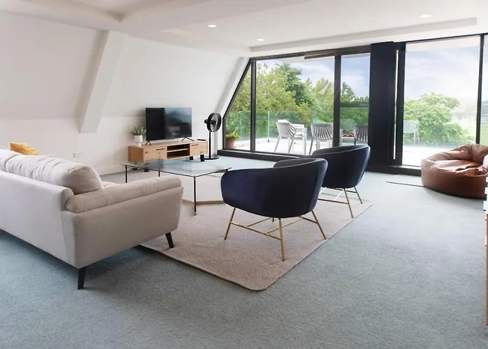 Apartment Lakeside Loft